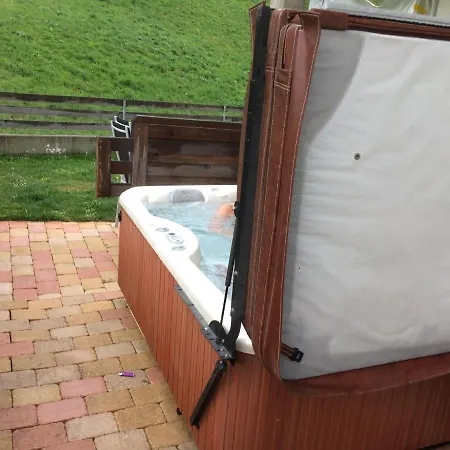 Eiger, Jungfrau, Luxury Garden Lägenhet Grindelwald