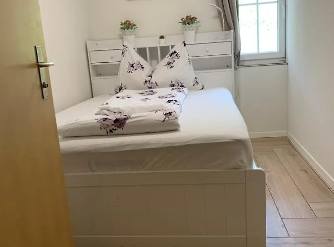 Eiger, Jungfrau, Luxury Garden *